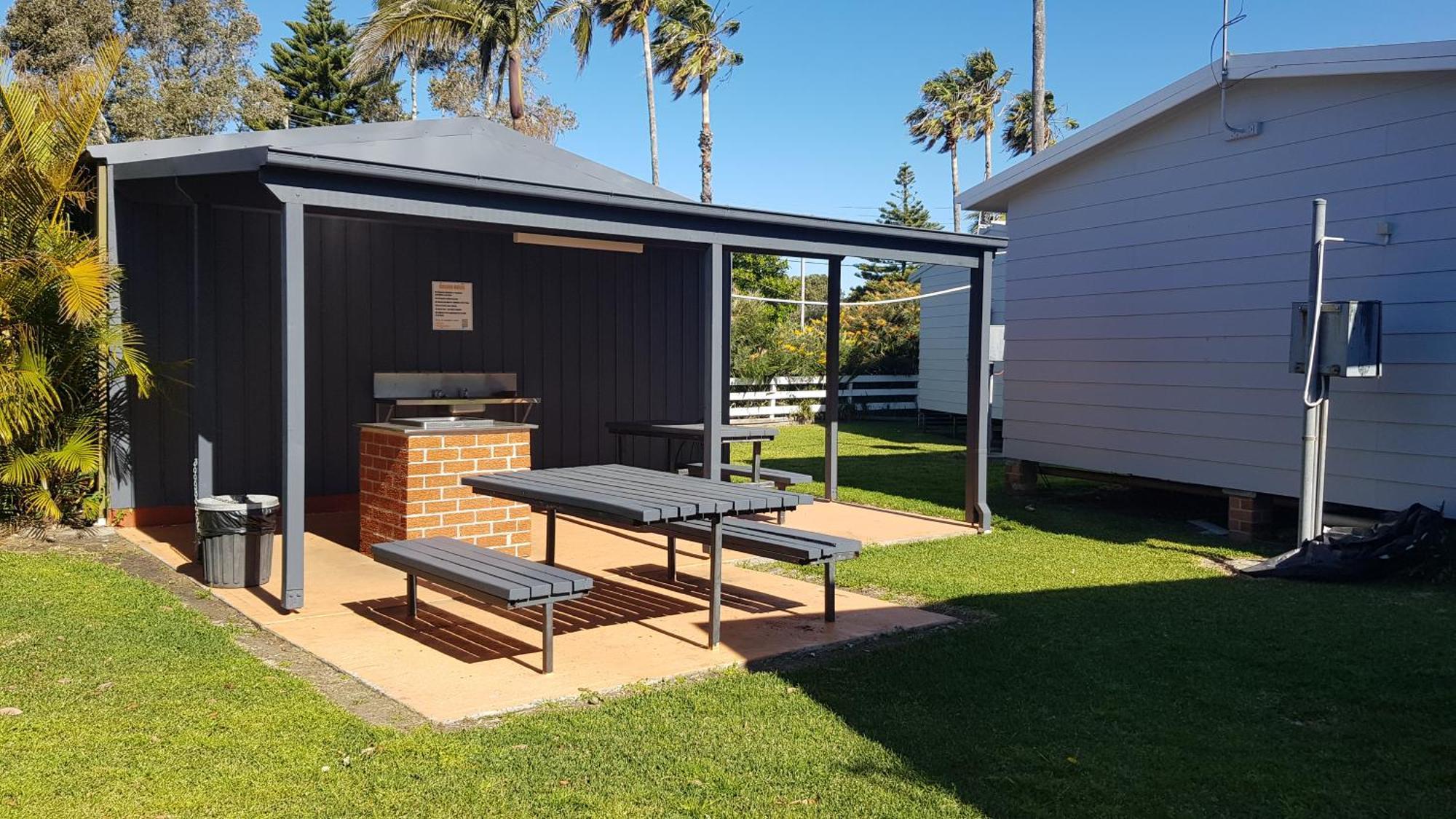 Surfrider Caravan Park Barrack Point 외부 사진